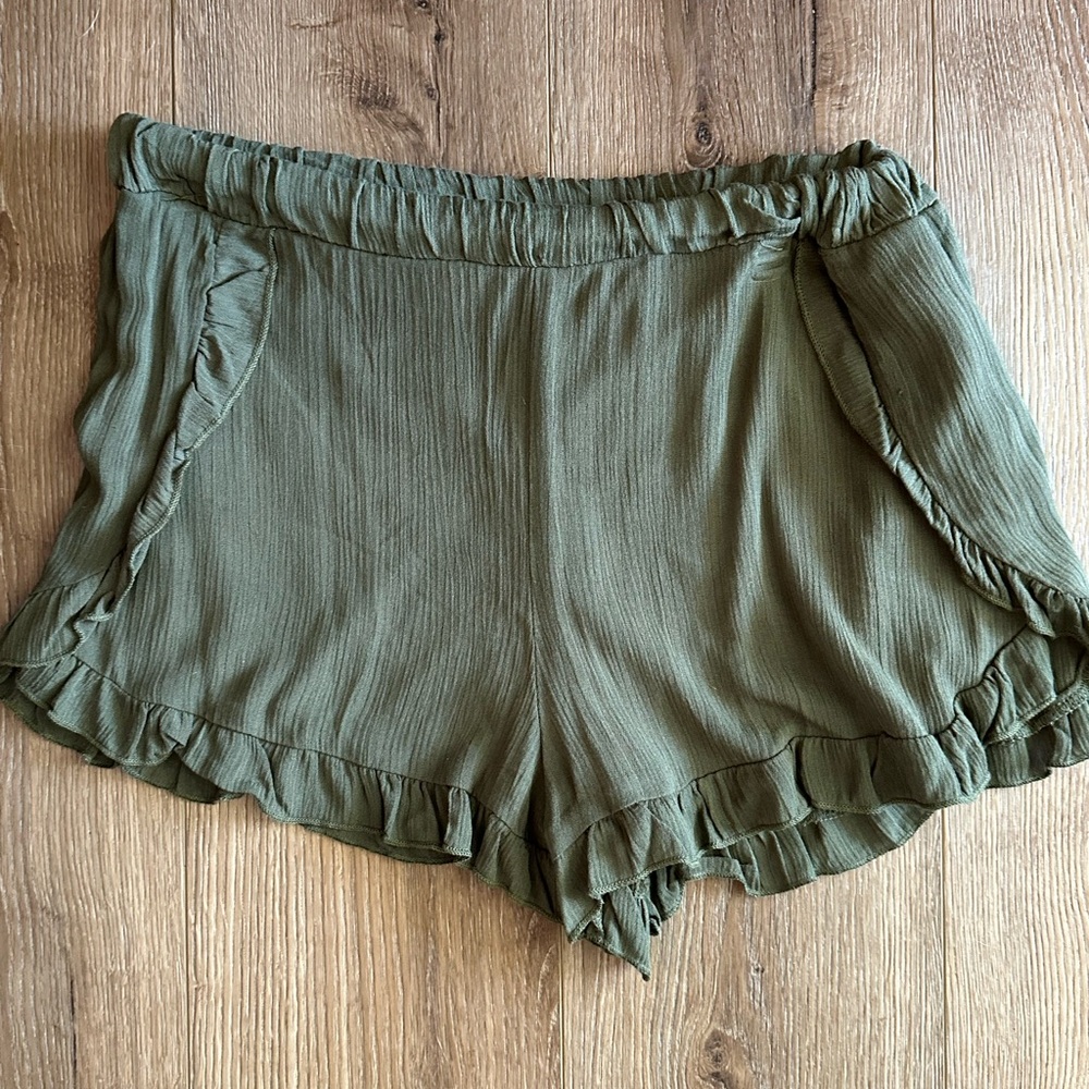 Charlotte Russe High Waist Green Ruffle Shorts